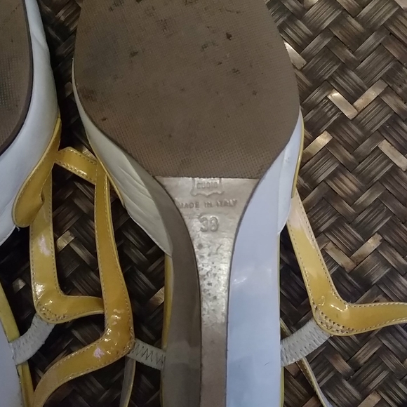 Shoes - Picture 11 of 15